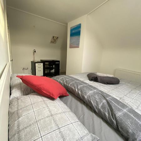 Norwood Eejs Modern London 3 Bed Flat Near Crystal Palace Stadium - Great Transport Links מראה חיצוני תמונה